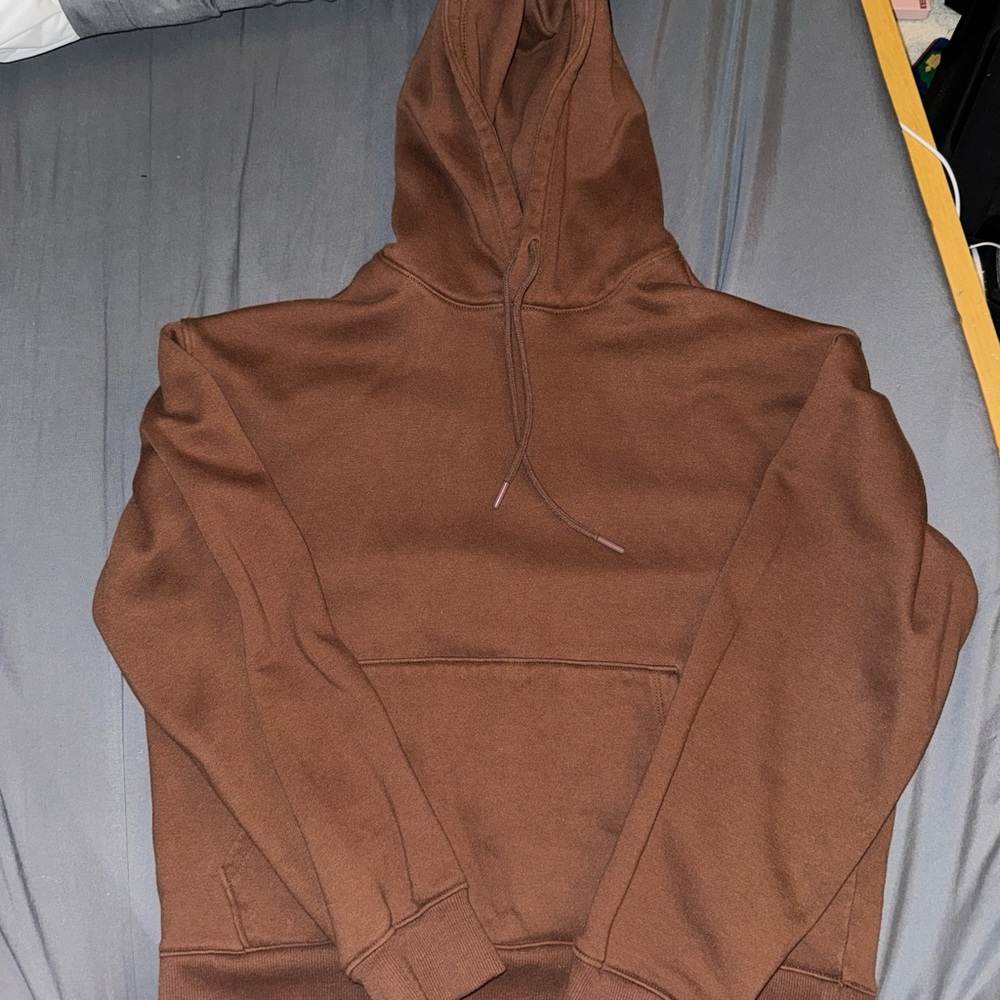 Forever 21 x PANTONE brown hoodie